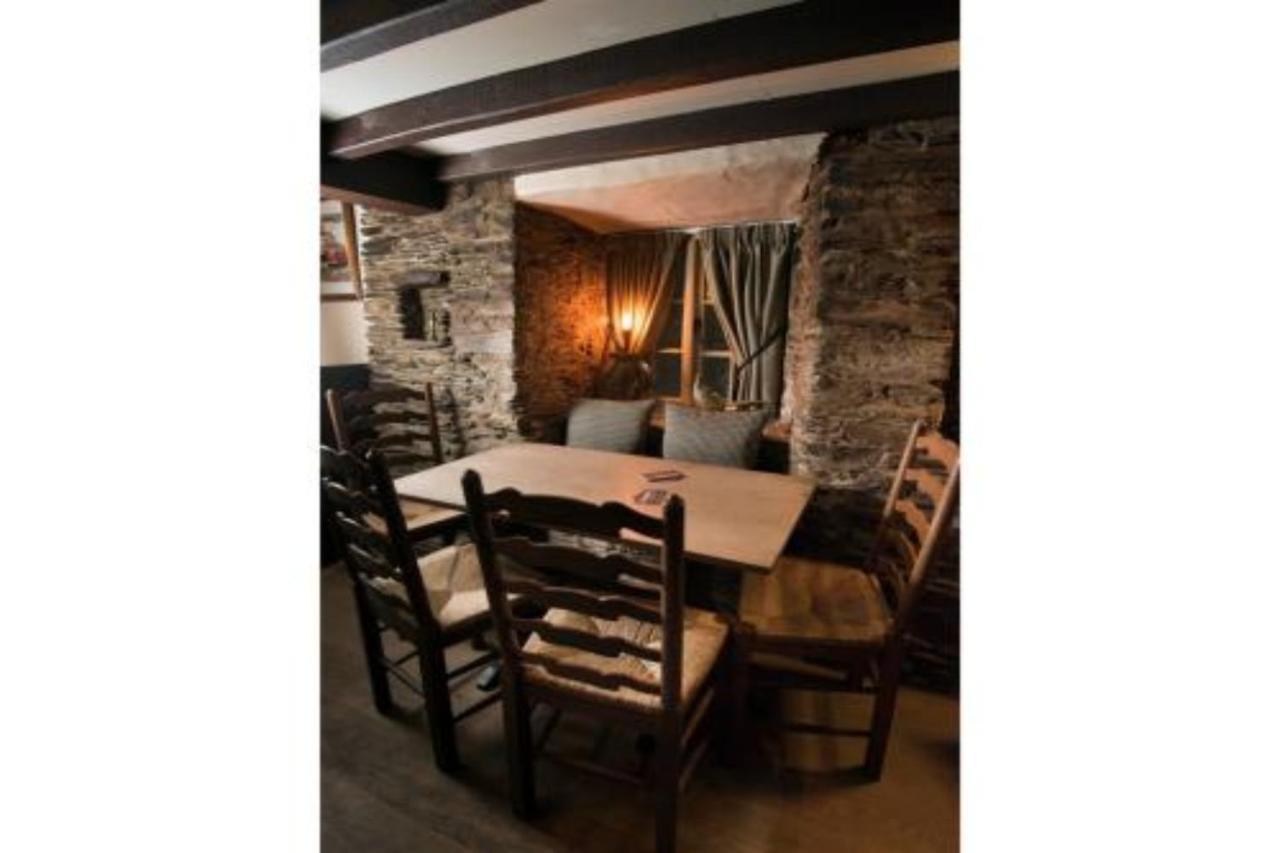 The Dolphin Inn Kingsbridge  Exterior foto
