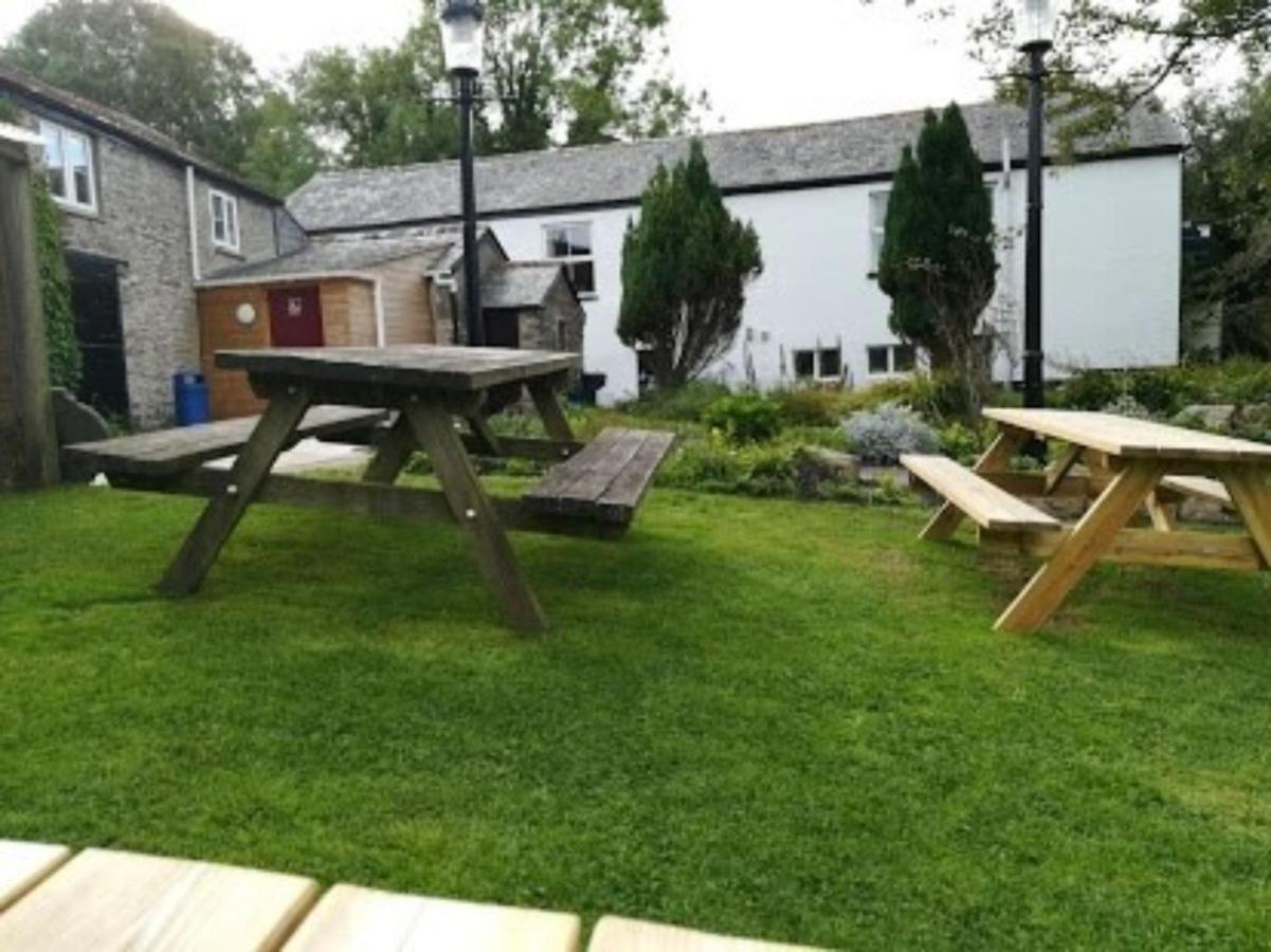 The Dolphin Inn Kingsbridge  Exterior foto