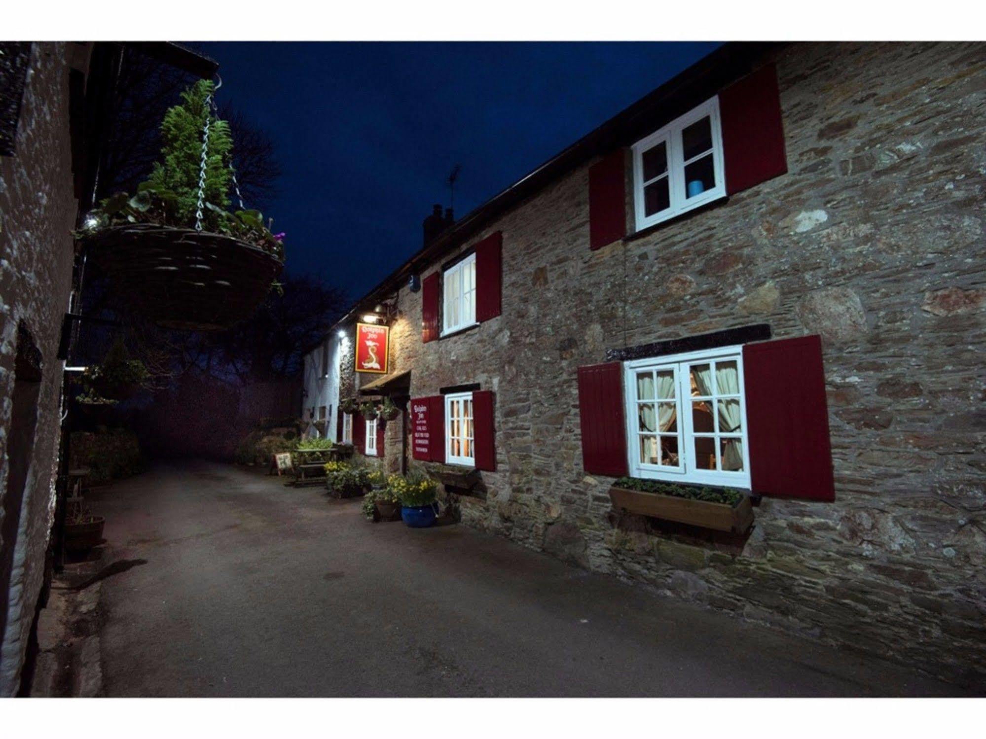 The Dolphin Inn Kingsbridge  Exterior foto