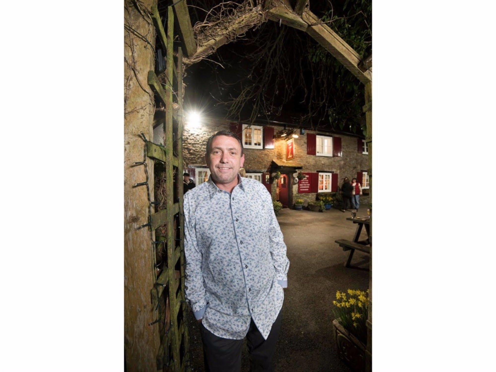 The Dolphin Inn Kingsbridge  Exterior foto