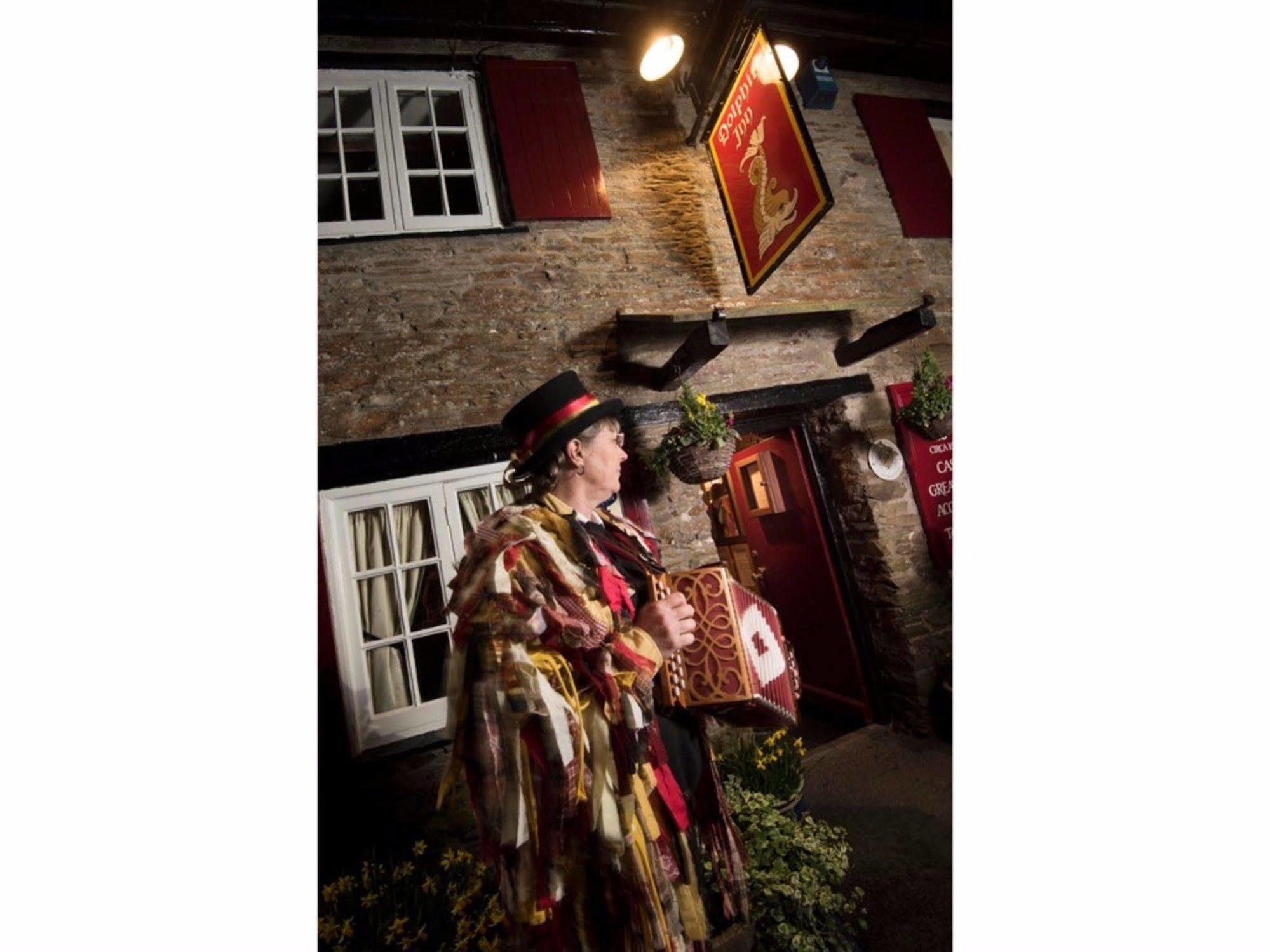 The Dolphin Inn Kingsbridge  Exterior foto